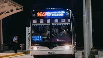 Los colectivos, afectados por la escasez de combustible