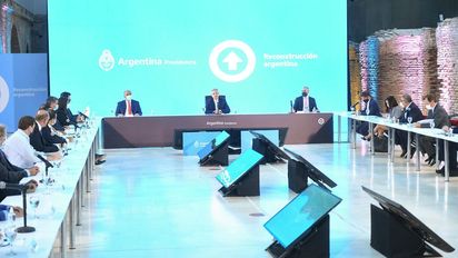 Alberto Fernández junto a los gobernadores.