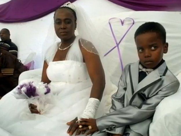 Un niño de ocho años se casó con una mujer de 61 en Sudáfrica
