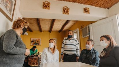 Precandidatos del Frente de Todos dialogaron con los vecinos de Rivadavia