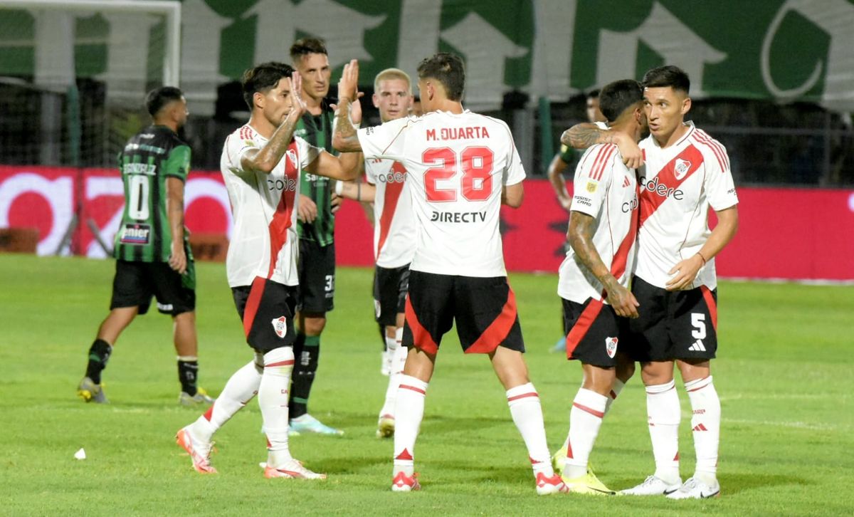 Con goles de Borja y Mastantuono, River le ganó a San Martín