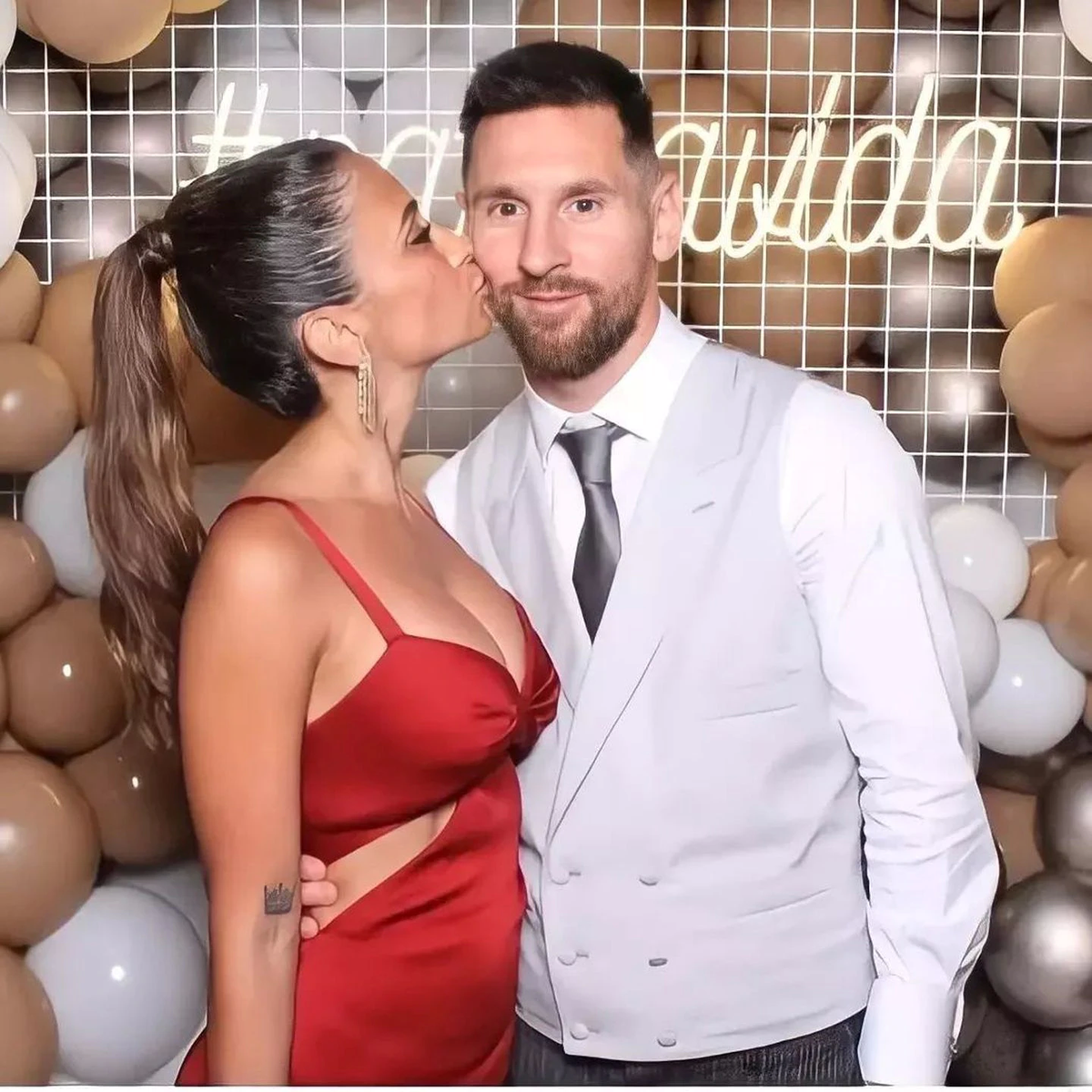 Las fotos de Lionel y Antonela en el casamiento de un jugador del Barcelona