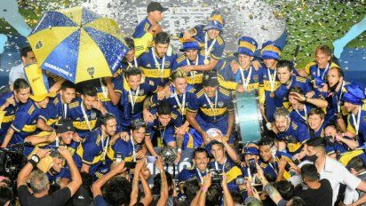 Boca festejó en el Bicentenario con la obtención de la Copa Maradona. Foto: Adrián Carrizo. 