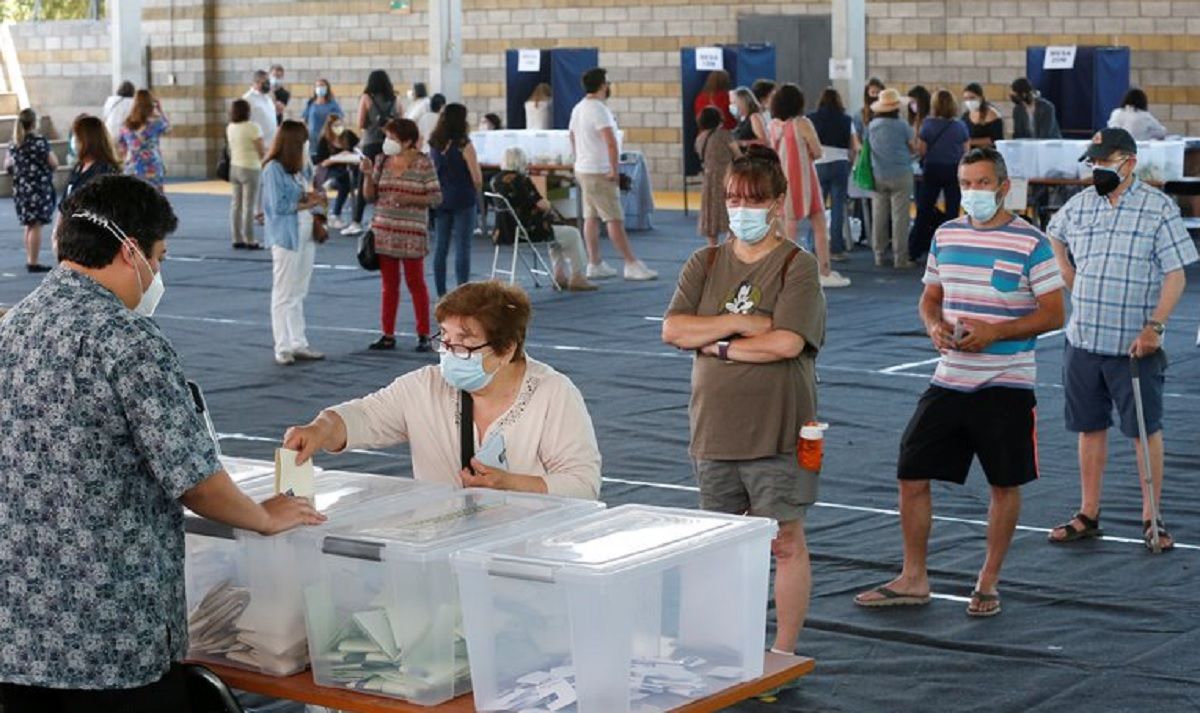 Elecciones en Chile: cerraron los centros de votación