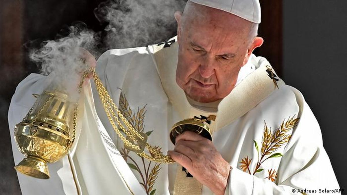 Francisco recibe en el Vaticano a líderes católicos ucranianos