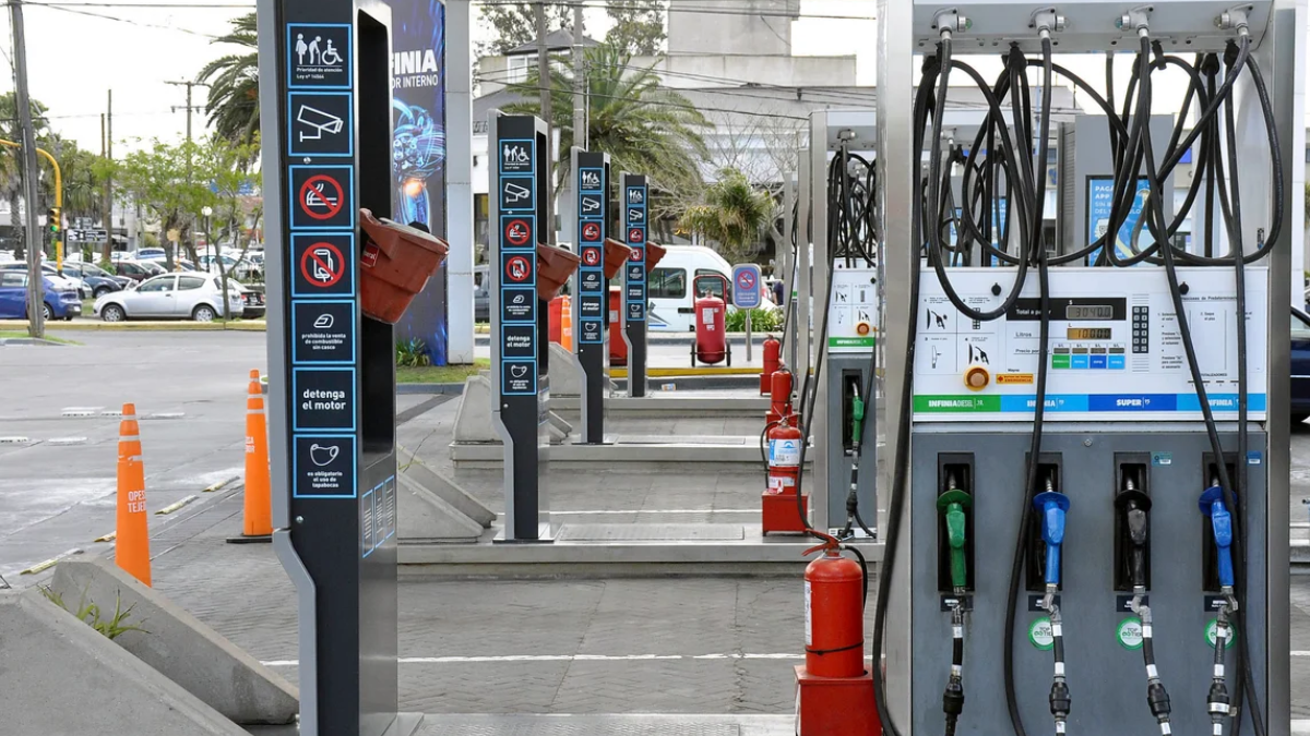 En menos de diez días, los combustibles aumentaron tres veces: los valores