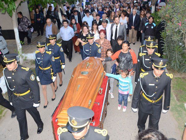 Con un profundo pesar sepultaron los restos de Margarita Ferrá de Bartol
