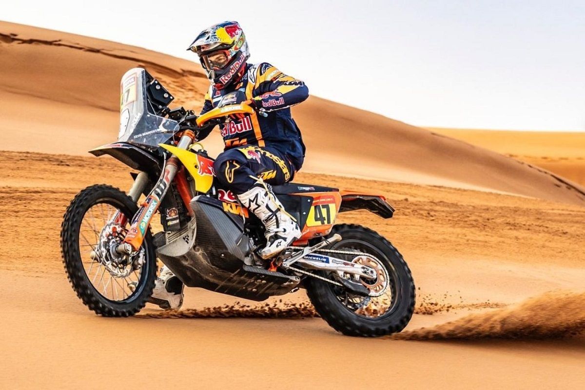 Kevin Benavides es el nuevo líder de motos en el Rally Dakar