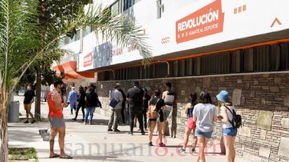 San Juan sumó 3.582 nuevos casos de Covid-19 en las últimas 24 horas. Foto: Adrián Carrizo.