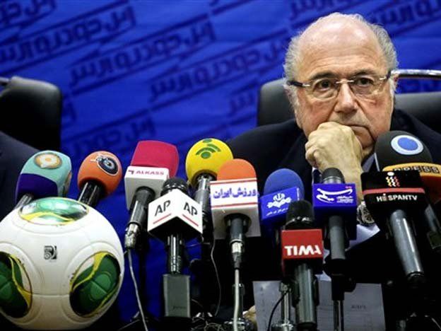 Marcha atrás: Blatter le envió una carta de disculpas a Cristiano