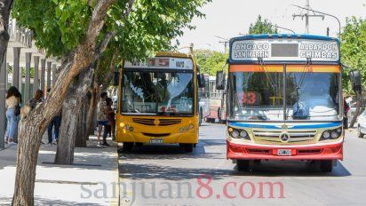 Este sábado se reanuda el servicio de colectivos en San Juan.