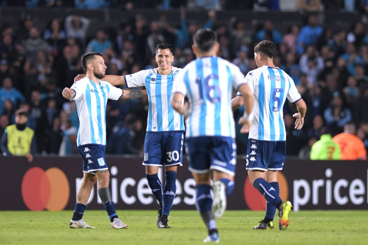 Racing se quedó con el triunfo ante Aucas en el final por la Libertadores