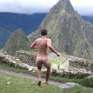 Una extraña moda conmociona al Machu Picchu: ahora se desnudan
