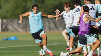 Argentina se entrenó en Kansas y Scaloni alista el equipo vs. Jordania