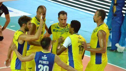 UPCN le ganó en sets corridos a Obras y manda en la Liga. 