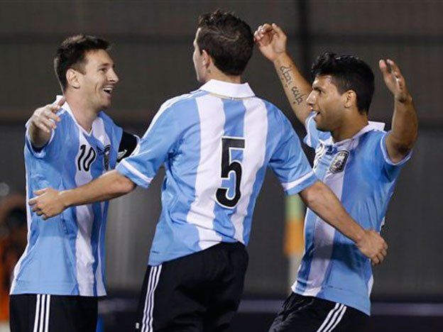 ¡Argentina al Mundial! La Selección goleó a Paraguay y llegó a Brasil 2014