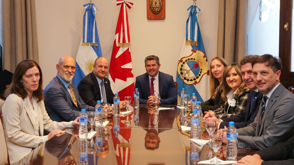 Orrego recibió al embajador de Canadá y avanzan vínculos comerciales con San Juan Orrego recibió al embajador de Canadá y avanzan vínculos comerciales con San Juan