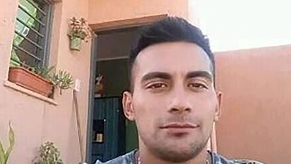 Jonathan González. 