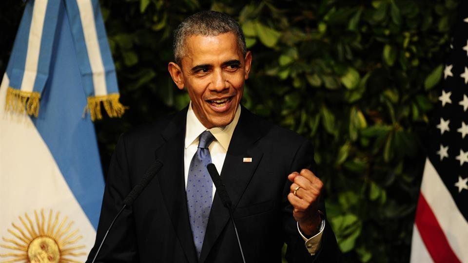 Obama llega para disertar sobre el cambio climático y buenas prácticas políticas