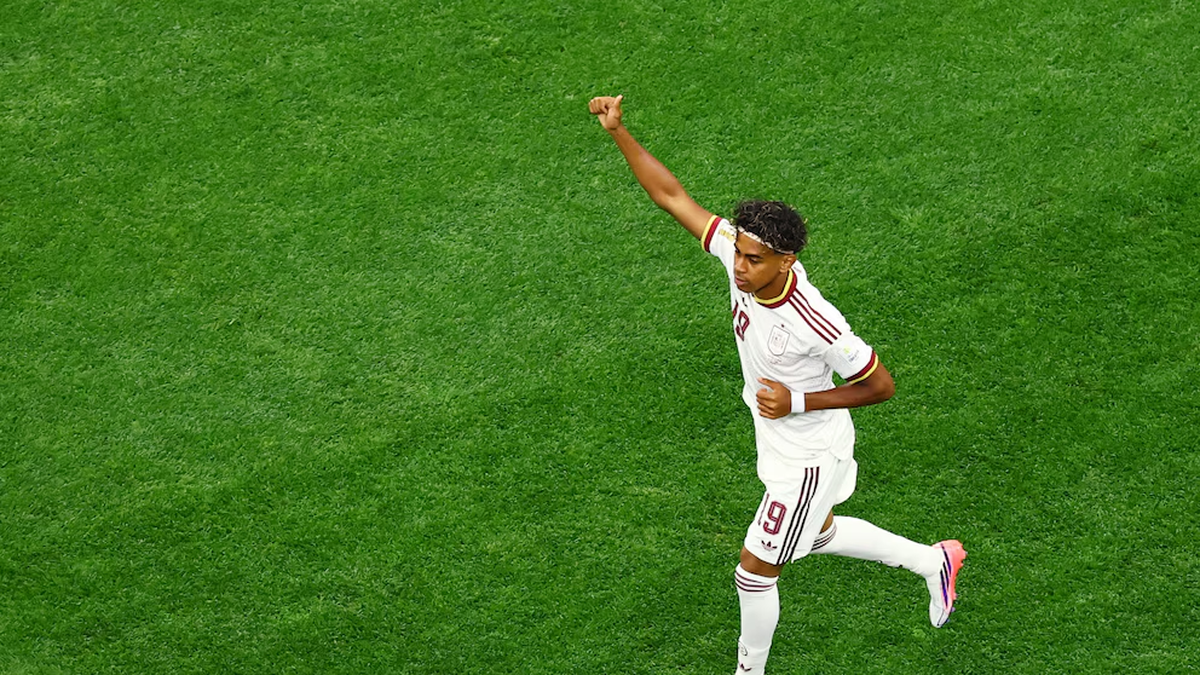 Portugal empata con España en un partido repleto de figuras