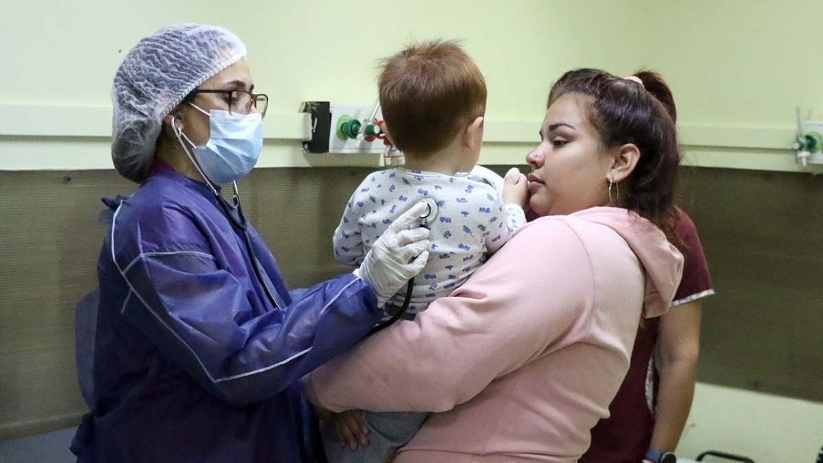 Guardias pediátricas colapsadas: hasta 3 horas de espera por virus respiratorios