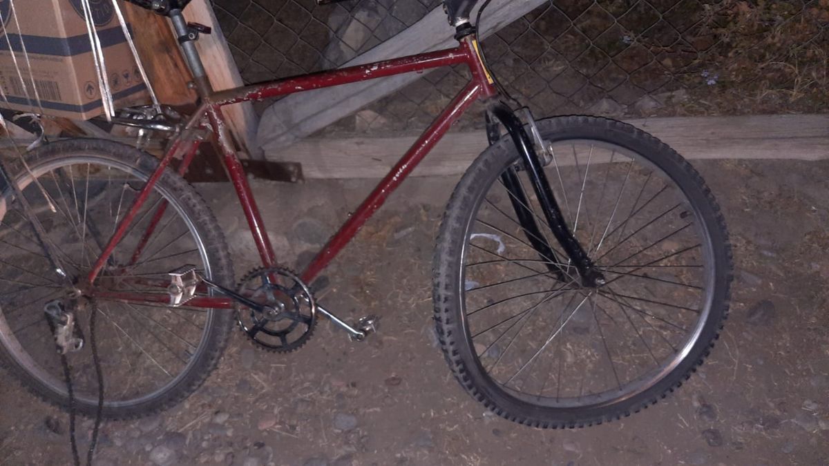 Siniestro vial: un ciclista fue atropellado por un delivery que se fugó