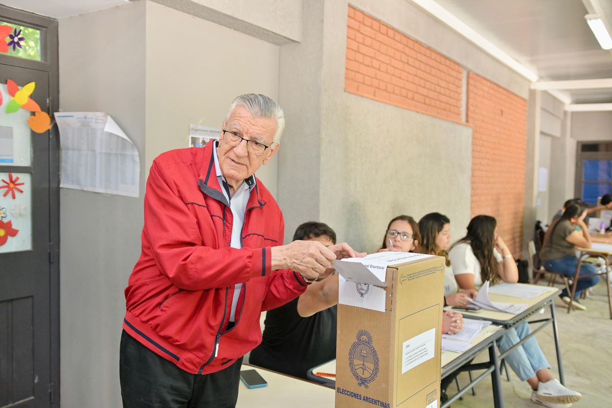 José Luis Gioja: La gente ha entendido la importancia de votar