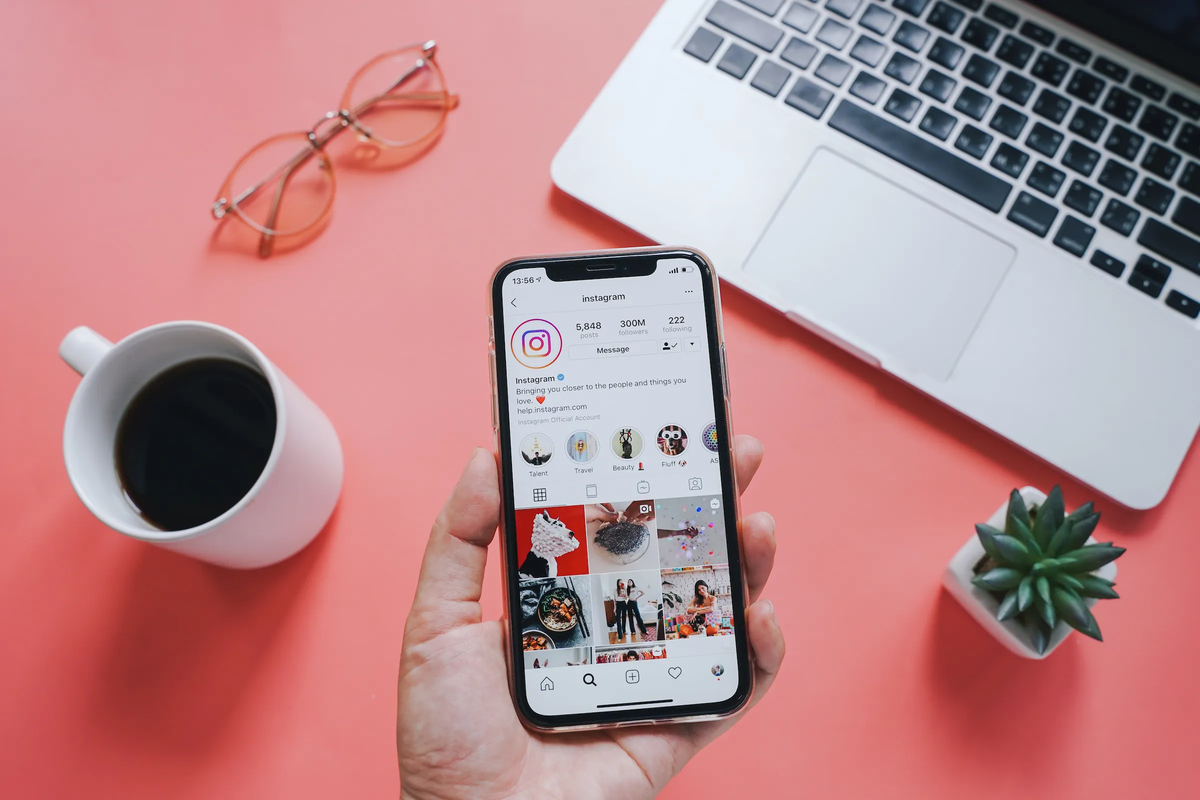 Instagram reducirá el alcance de los sitios creados con IA que no sean informados
