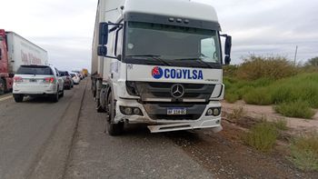 Video y fotos: así quedó el Fiat Duna y el camión tras el choque fatal en RN 40