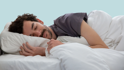 Respetar horarios y cenar liviano para dormir bien