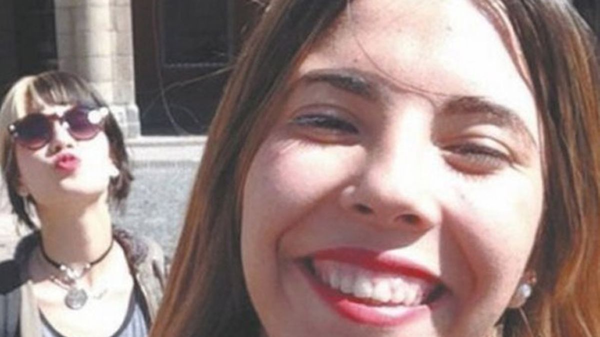 Tiene Muerte Cerebral La Joven Que Sufrió Un Acv Mientras Festejaba Sus 15 Años En París 2160