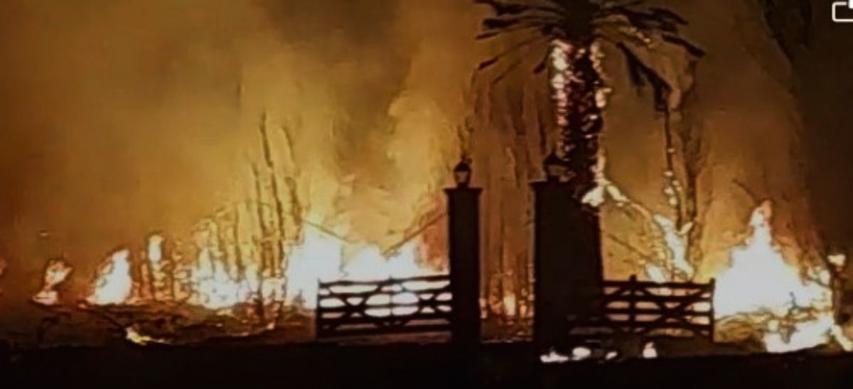 El fuego intencional puso en peligro una escuela en Carpintería