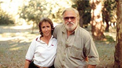 María Marta García Belsunce junto a Carlos Carrascosa. 