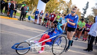 Más de 1300 personas participaron en las Carreras Capitalinas