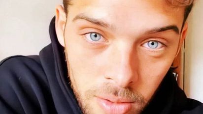Santi Maratea propuso cambiar las estatuas de próceres por Duki y Bizarrap