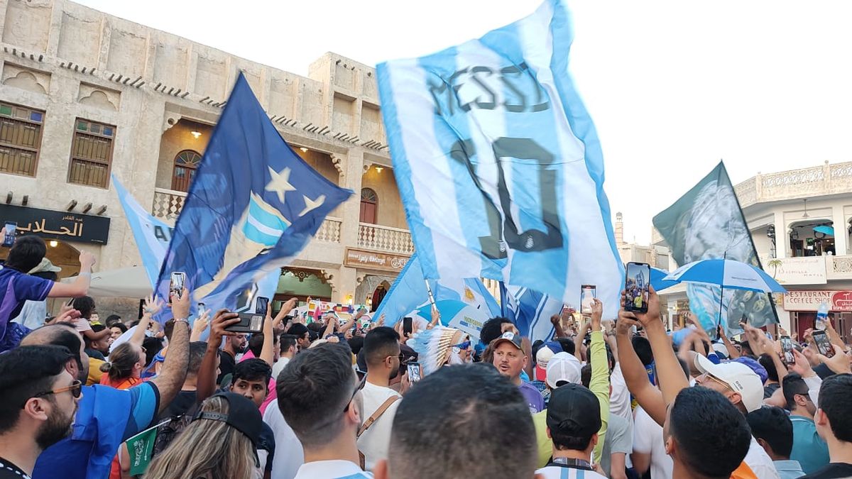 Videos y fotos: así se vivió el banderazo argentino en Sou Waquif