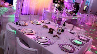 Salones de eventos piden habilitar el baile con formato de burbuja
