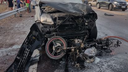 Un motociclista quedó gravemente herido tras un siniestro vial en Ruta 20, a la altura del Monumento al Gaucho.