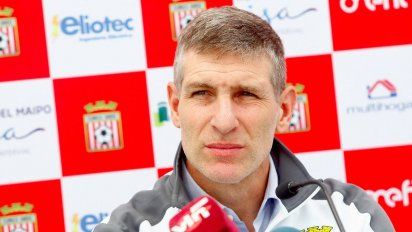 Martín Palermo fue presentado como DT de Curicó Unido de Chile. Foto: @curicounidocdp