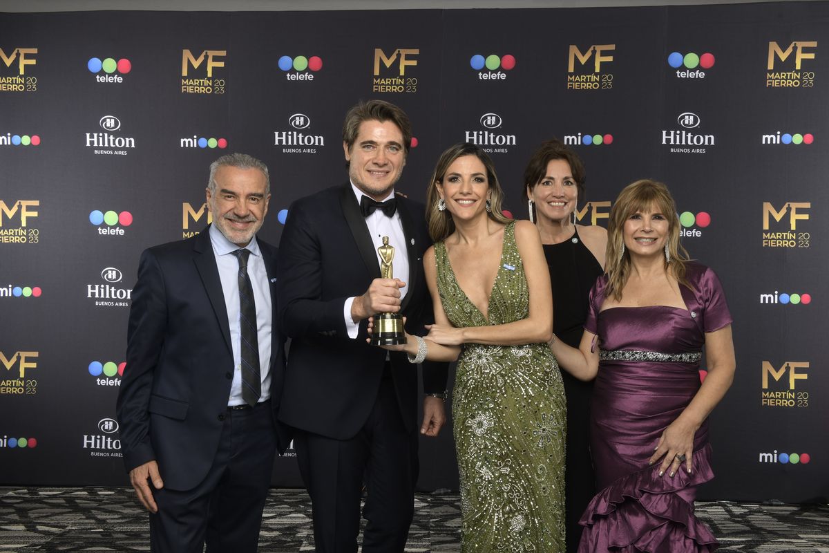 Cuáles fueron los programas que emite Canal 8 y se llevaron el Martín Fierro
