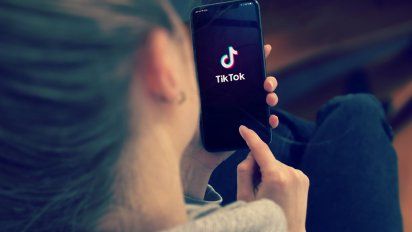 TikTok ayudará a usuarios que sufran desórdenes alimenticios