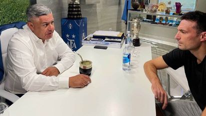 Scaloni y Tapia se reunieron en Ezeiza por la Selección Argentina