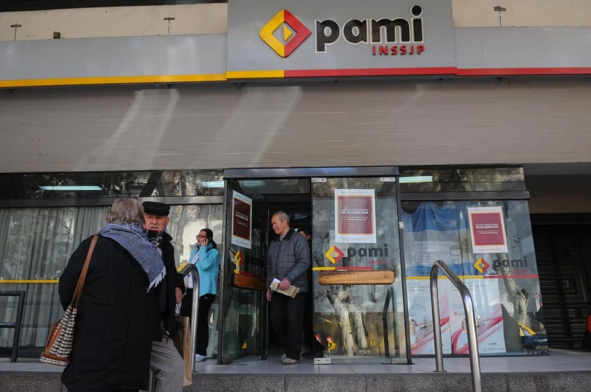 Farmacéuticos seguirán recibiendo PAMI: No habrá corte de cobertura