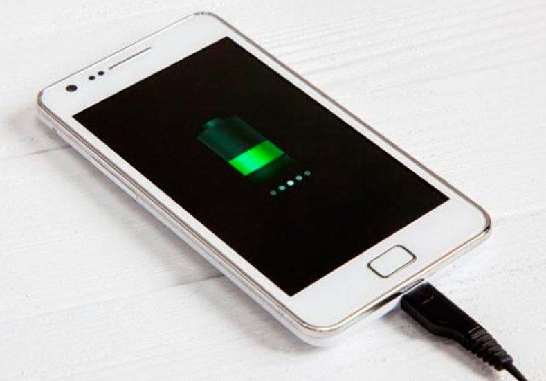 Alerta: los tres hábitos que destrozan la batería de tu celular