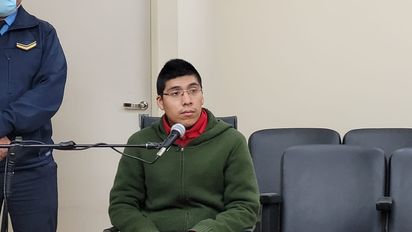 Pornografía infantil: el programador acusado, frente a la jueza. Foto: sanjuan8.