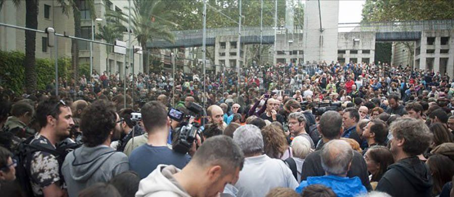Cataluña: un sanjuanino contó que la participación en las urnas fue masiva