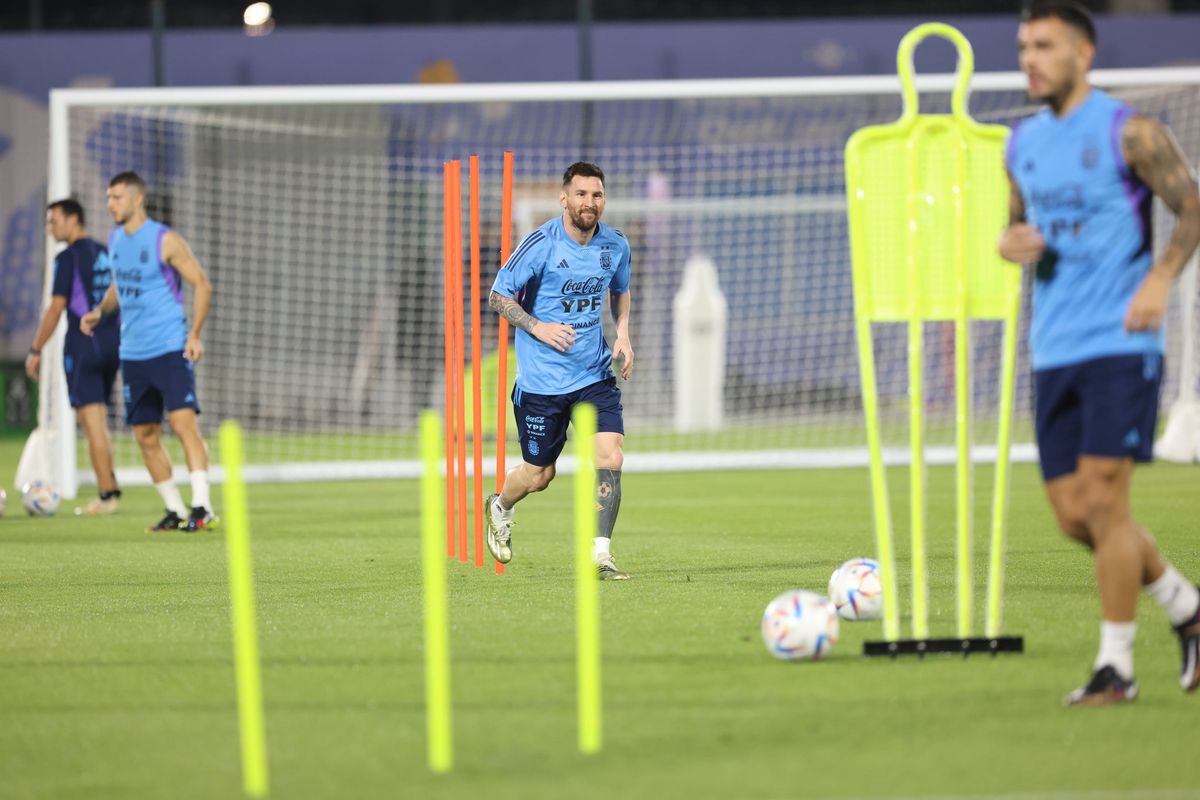 Lionel Messi participó de la práctica de Argentina