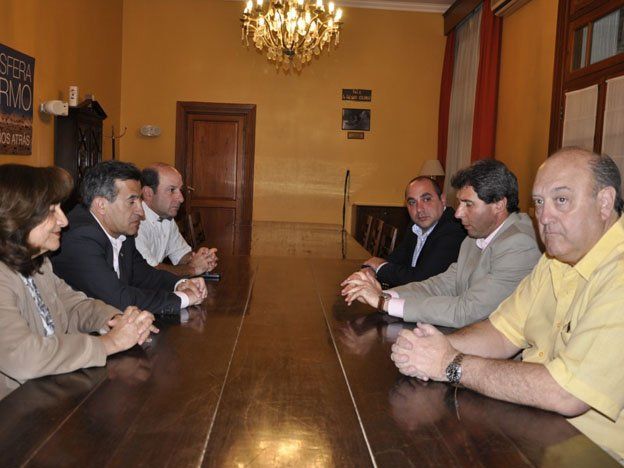 Los diputados de la oposición le garantizaron a Uñac que habrá gobernabilidad