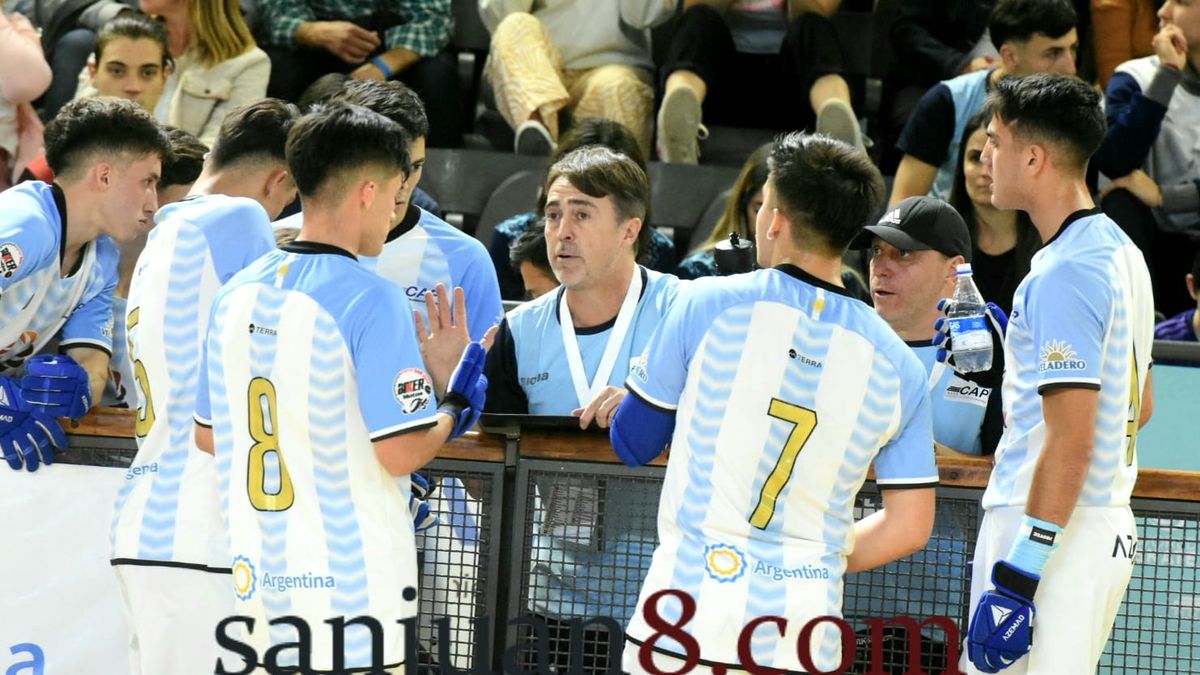 Argentina le ganó a Italia un juego clave para la clasificación. Fotos: Adrián Carrizo. 