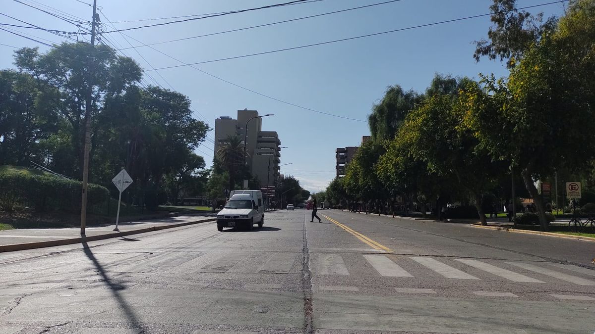 El jueves comenzó con una sensación térmica de 0 °C, pero la máxima llegará a los 18°C